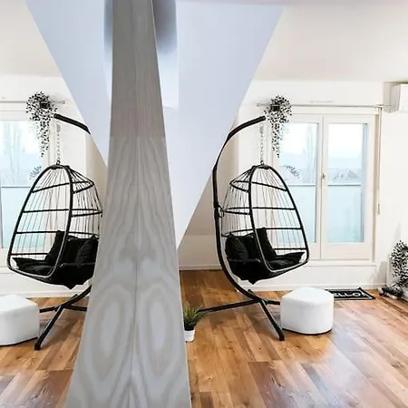 Lumineux Avec Vue Sur Les Vosges * Colmar